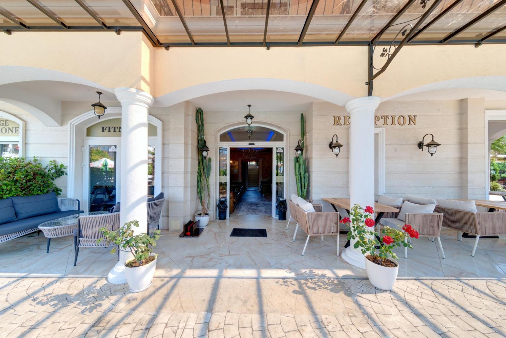 Avenue Deluxe Hotel Σάνι Μπιτς Εξωτερικό φωτογραφία